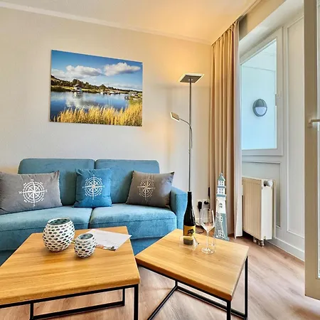 Apartment Mit Offener Kueche In *