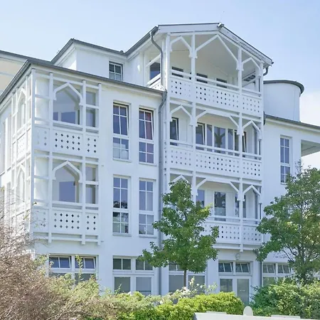 Apartment Mit Offener Kueche In