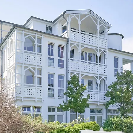 Mit Offener Kueche In Appartement Sellin (Rugen)